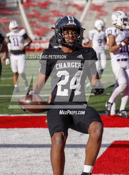 Thumbnail 2 in Corner Canyon vs. Lehi (UHSAA 6A Semifinal) photogallery.