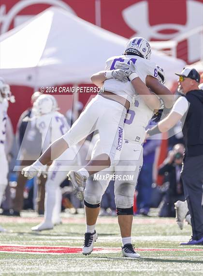 Thumbnail 3 in Corner Canyon vs. Lehi (UHSAA 6A Semifinal) photogallery.