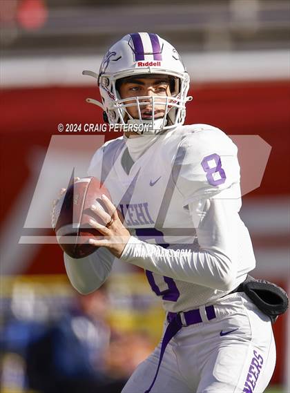 Thumbnail 3 in Corner Canyon vs. Lehi (UHSAA 6A Semifinal) photogallery.