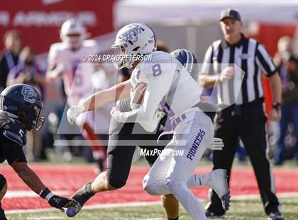 Thumbnail 2 in Corner Canyon vs. Lehi (UHSAA 6A Semifinal) photogallery.