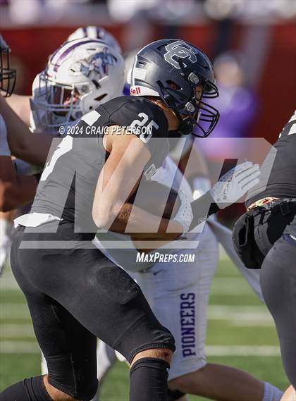 Thumbnail 3 in Corner Canyon vs. Lehi (UHSAA 6A Semifinal) photogallery.