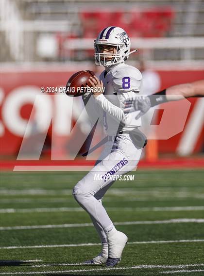 Thumbnail 1 in Corner Canyon vs. Lehi (UHSAA 6A Semifinal) photogallery.