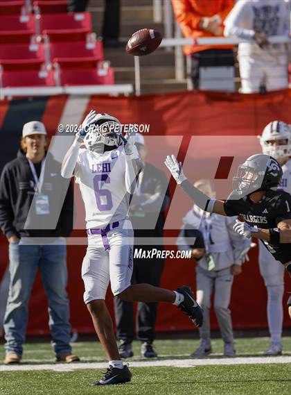Thumbnail 2 in Corner Canyon vs. Lehi (UHSAA 6A Semifinal) photogallery.