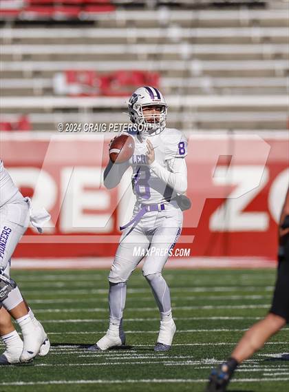 Thumbnail 3 in Corner Canyon vs. Lehi (UHSAA 6A Semifinal) photogallery.