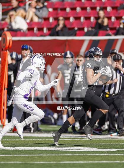 Thumbnail 2 in Corner Canyon vs. Lehi (UHSAA 6A Semifinal) photogallery.