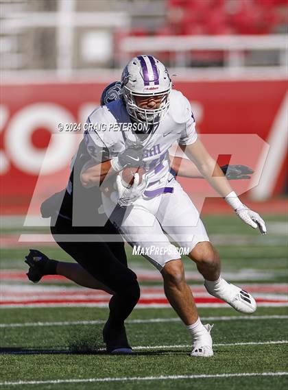 Thumbnail 1 in Corner Canyon vs. Lehi (UHSAA 6A Semifinal) photogallery.