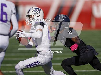 Thumbnail 2 in Corner Canyon vs. Lehi (UHSAA 6A Semifinal) photogallery.