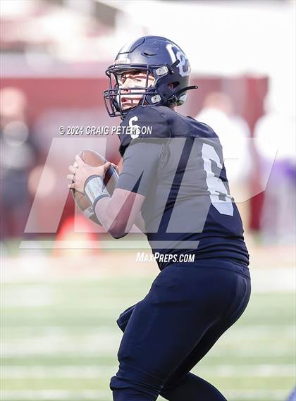 Thumbnail 3 in Corner Canyon vs. Lehi (UHSAA 6A Semifinal) photogallery.