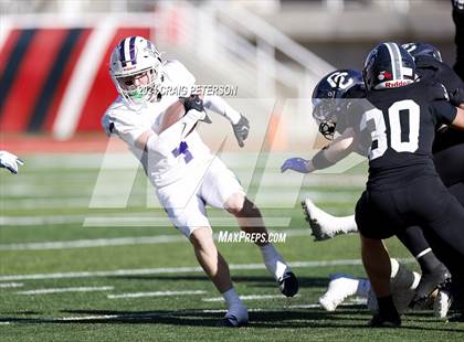 Thumbnail 3 in Corner Canyon vs. Lehi (UHSAA 6A Semifinal) photogallery.