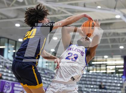 Thumbnail 1 in Battle @ Millwood (Hoopin on the Hill) photogallery.