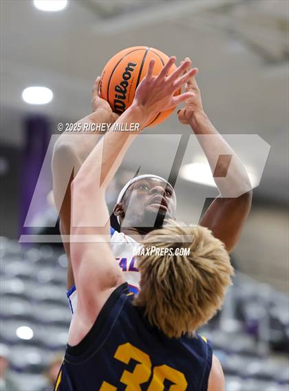 Thumbnail 1 in Battle @ Millwood (Hoopin on the Hill) photogallery.