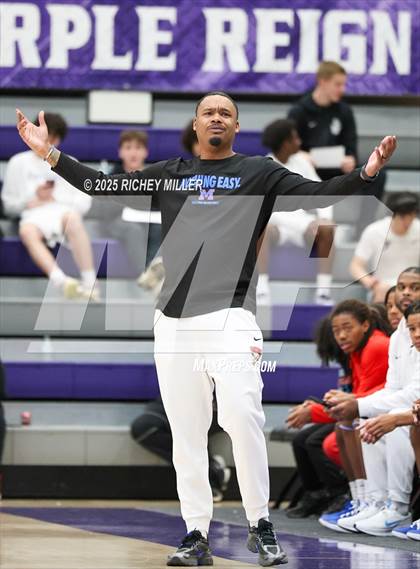 Thumbnail 2 in Battle @ Millwood (Hoopin on the Hill) photogallery.