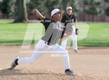Thumbnail 1 in Gabrielino @ Rosemead photogallery.