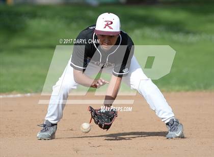 Thumbnail 1 in Gabrielino @ Rosemead photogallery.