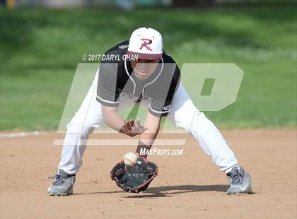 Thumbnail 2 in Gabrielino @ Rosemead photogallery.