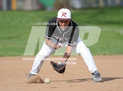Thumbnail 2 in Gabrielino @ Rosemead photogallery.