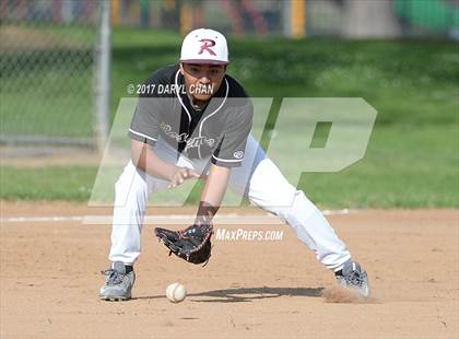 Thumbnail 3 in Gabrielino @ Rosemead photogallery.