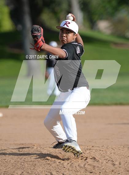 Thumbnail 1 in Gabrielino @ Rosemead photogallery.