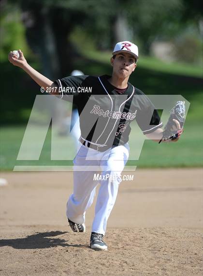 Thumbnail 1 in Gabrielino @ Rosemead photogallery.