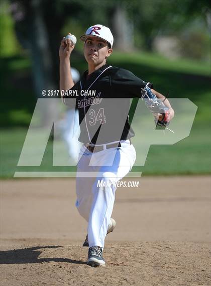 Thumbnail 3 in Gabrielino @ Rosemead photogallery.