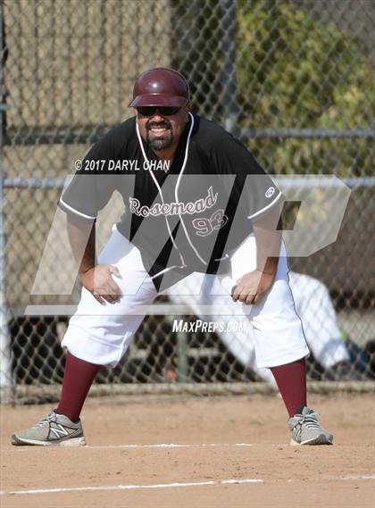Thumbnail 1 in Gabrielino @ Rosemead photogallery.