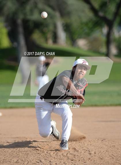 Thumbnail 1 in Gabrielino @ Rosemead photogallery.