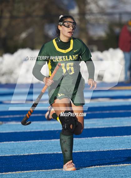 Thumbnail 3 in Garden City vs. Lakeland (NYSPHSAA Class B Final) photogallery.
