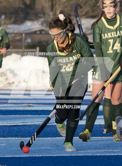 Thumbnail 3 in Garden City vs. Lakeland (NYSPHSAA Class B Final) photogallery.