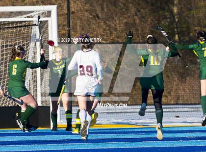 Thumbnail 2 in Garden City vs. Lakeland (NYSPHSAA Class B Final) photogallery.