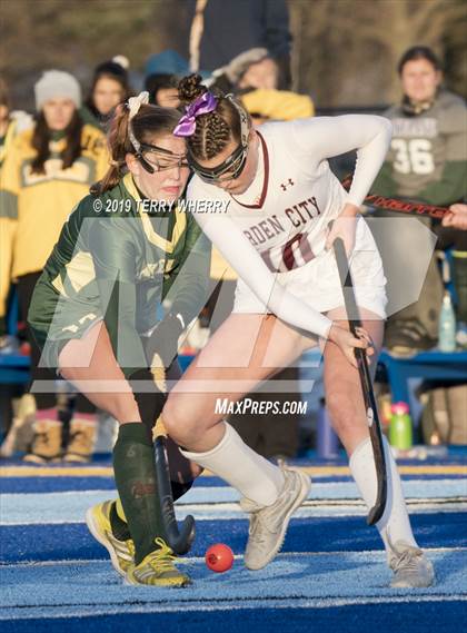 Thumbnail 3 in Garden City vs. Lakeland (NYSPHSAA Class B Final) photogallery.