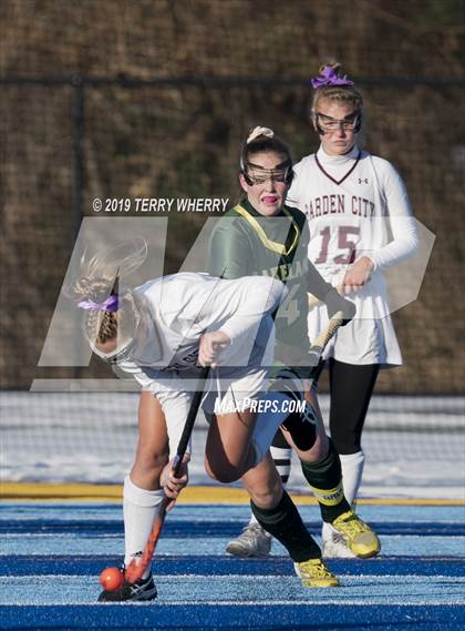 Thumbnail 2 in Garden City vs. Lakeland (NYSPHSAA Class B Final) photogallery.