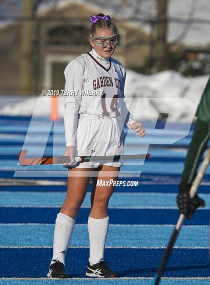 Thumbnail 2 in Garden City vs. Lakeland (NYSPHSAA Class B Final) photogallery.