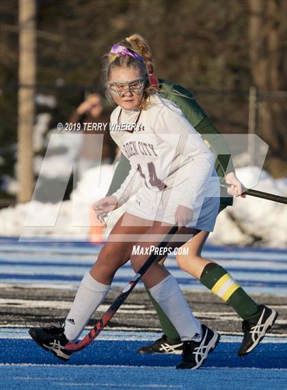 Thumbnail 2 in Garden City vs. Lakeland (NYSPHSAA Class B Final) photogallery.