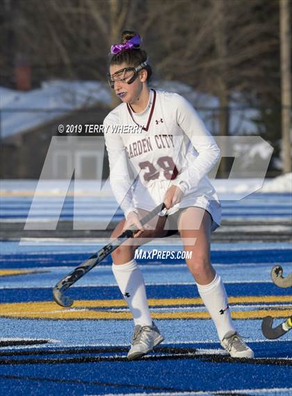 Thumbnail 3 in Garden City vs. Lakeland (NYSPHSAA Class B Final) photogallery.