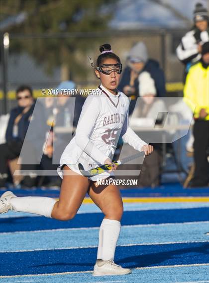 Thumbnail 1 in Garden City vs. Lakeland (NYSPHSAA Class B Final) photogallery.