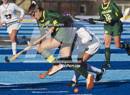 Thumbnail 3 in Garden City vs. Lakeland (NYSPHSAA Class B Final) photogallery.
