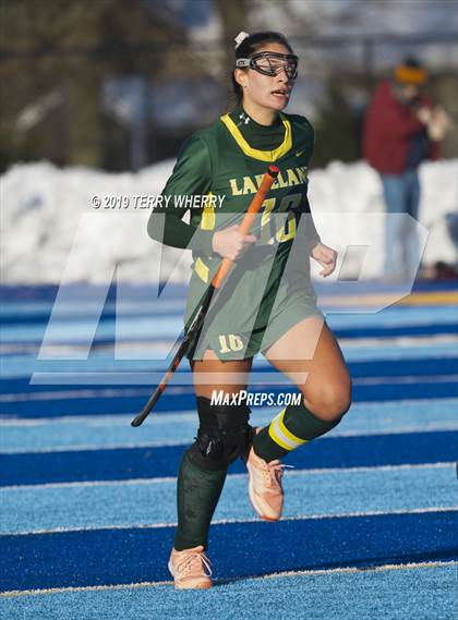 Thumbnail 3 in Garden City vs. Lakeland (NYSPHSAA Class B Final) photogallery.