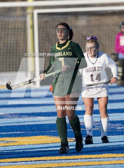 Thumbnail 1 in Garden City vs. Lakeland (NYSPHSAA Class B Final) photogallery.