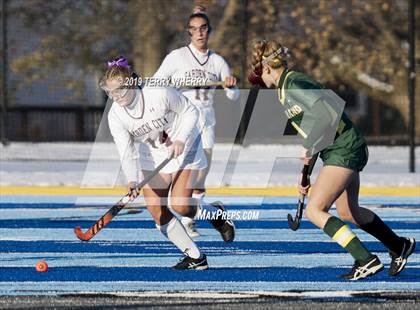 Thumbnail 2 in Garden City vs. Lakeland (NYSPHSAA Class B Final) photogallery.