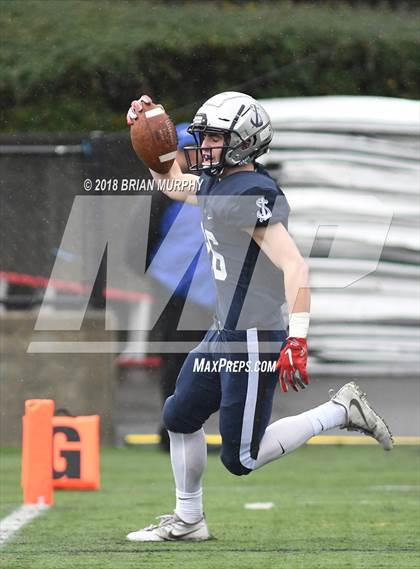 Thumbnail 1 in Jesuit vs Lake Oswego (OSAA 6A Semifinal) photogallery.