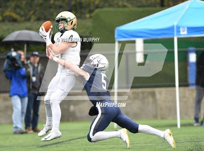 Thumbnail 3 in Jesuit vs Lake Oswego (OSAA 6A Semifinal) photogallery.
