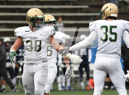 Thumbnail 2 in Jesuit vs Lake Oswego (OSAA 6A Semifinal) photogallery.