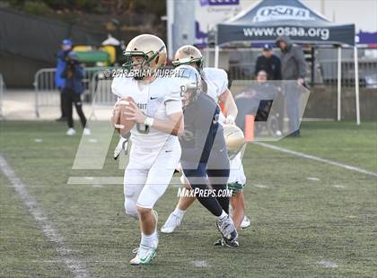 Thumbnail 2 in Jesuit vs Lake Oswego (OSAA 6A Semifinal) photogallery.