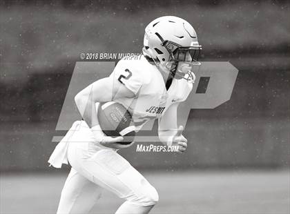 Thumbnail 3 in Jesuit vs Lake Oswego (OSAA 6A Semifinal) photogallery.