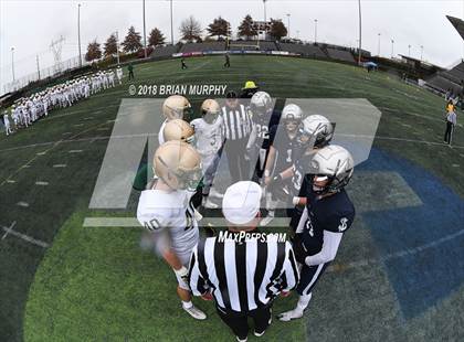 Thumbnail 1 in Jesuit vs Lake Oswego (OSAA 6A Semifinal) photogallery.