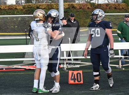 Thumbnail 1 in Jesuit vs Lake Oswego (OSAA 6A Semifinal) photogallery.