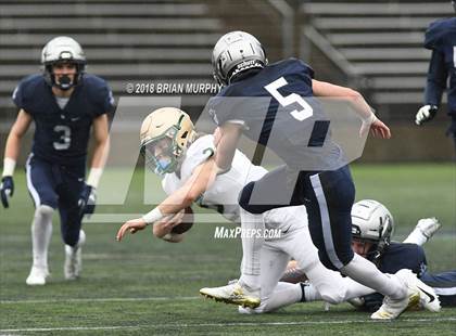 Thumbnail 2 in Jesuit vs Lake Oswego (OSAA 6A Semifinal) photogallery.