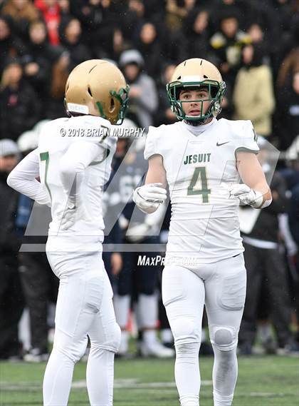 Thumbnail 3 in Jesuit vs Lake Oswego (OSAA 6A Semifinal) photogallery.