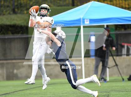 Thumbnail 2 in Jesuit vs Lake Oswego (OSAA 6A Semifinal) photogallery.
