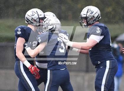 Thumbnail 3 in Jesuit vs Lake Oswego (OSAA 6A Semifinal) photogallery.